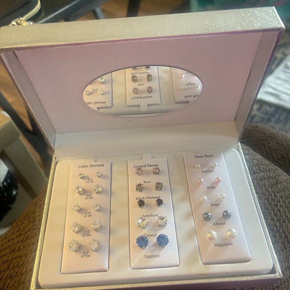Kim Rogers Earring Set